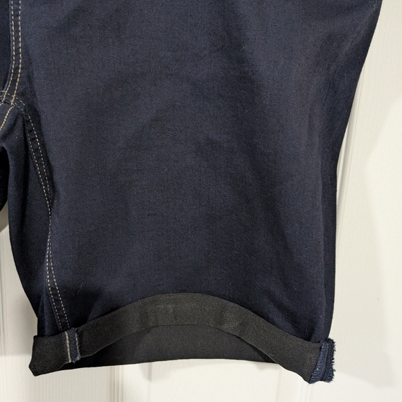 NWT Nine West Dark Wash High Rise Cuffed Bermuda Shorts in Size 20W - Picture 5 of 11